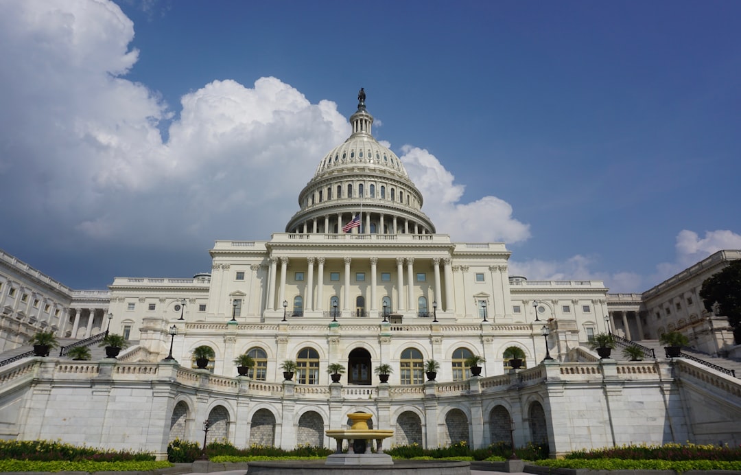 미국 관세 - US Capitol building