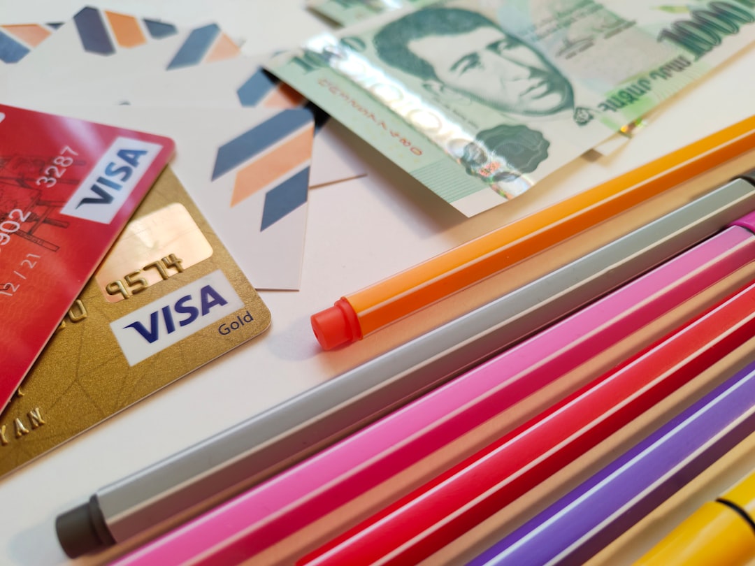 금리 인하기에 - credit card loan surge chart 금리 인하기에 - credit card loan surge chart