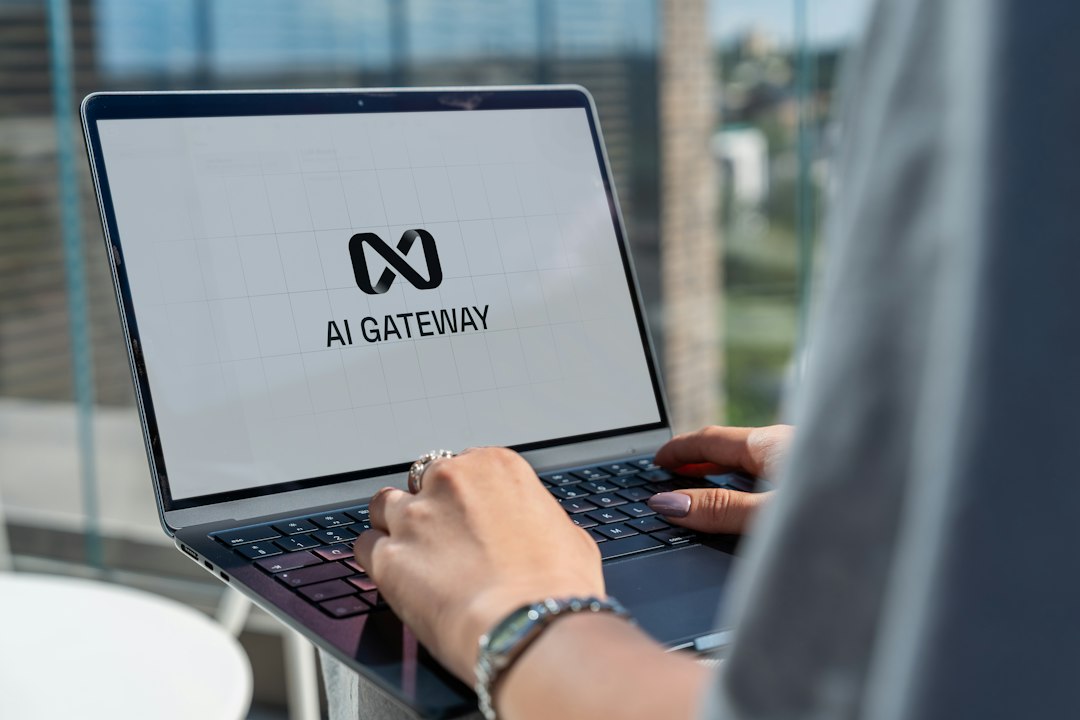 매크로 뉴스에서 - AI technology platform